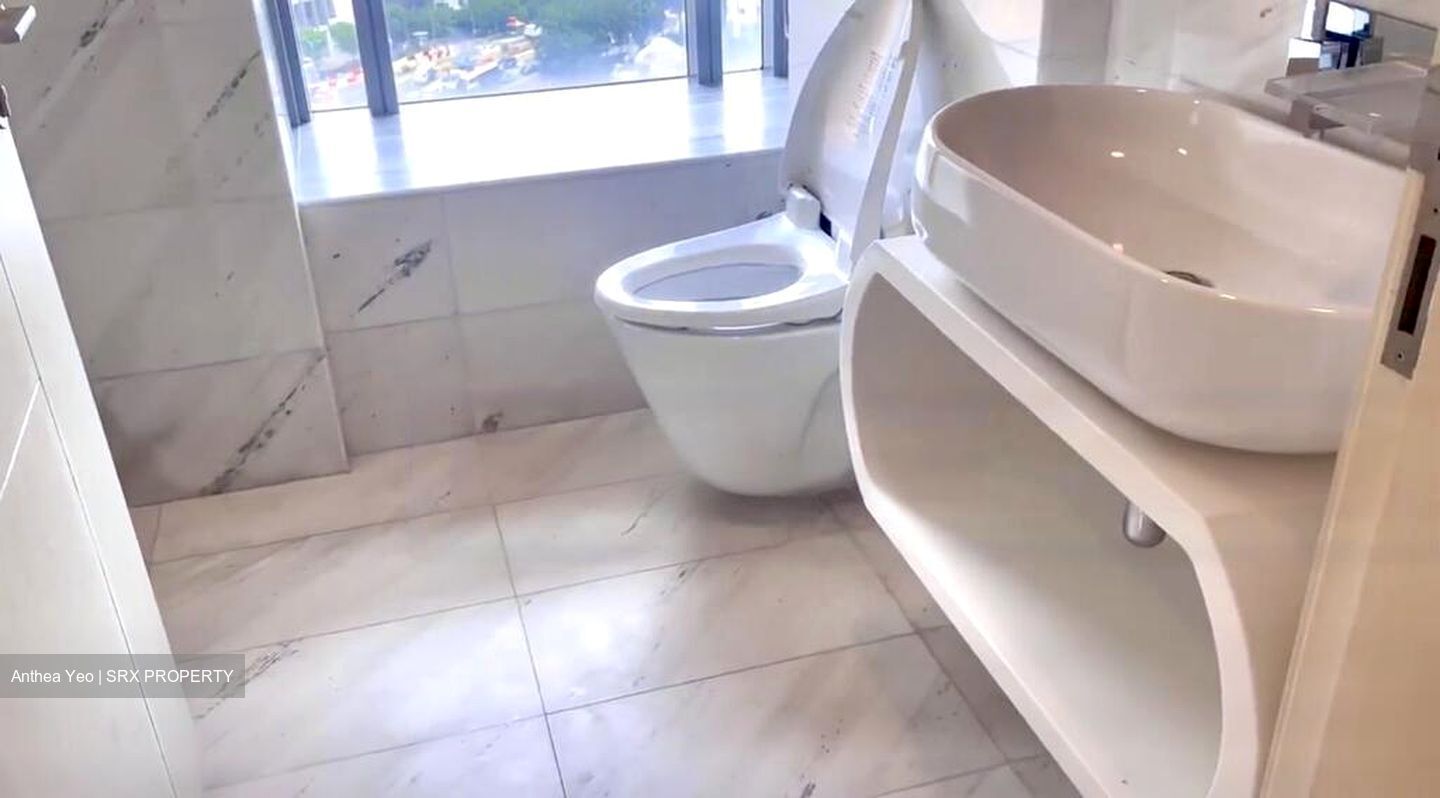 Lincoln Suites (D11), Condominium #452631341